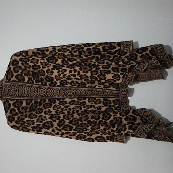 Ruby Rd. Leopard Print Cardigan - Picture 8 of 8